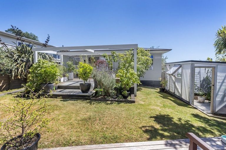 Photo of property in 7 Quinn Grove, Ranui, Porirua, 5024