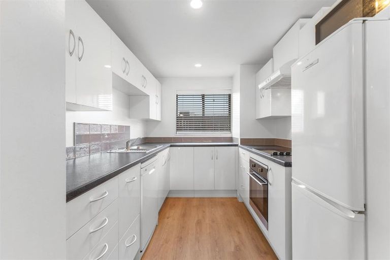 Photo of property in 4/1062 Frankton Road, Frankton, Queenstown, 9300