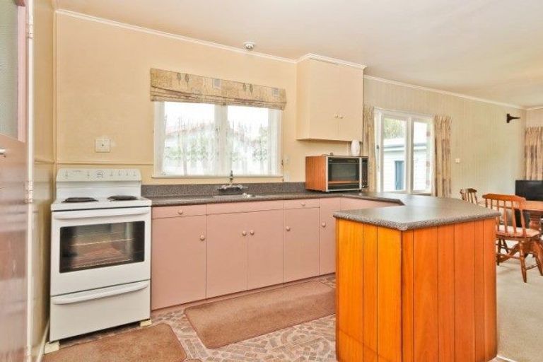 Photo of property in 13 Fenwick Crescent, Hillcrest, Hamilton, 3216