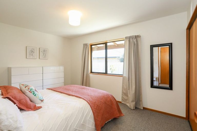 Photo of property in 2/83 Hoon Hay Road, Hoon Hay, Christchurch, 8025