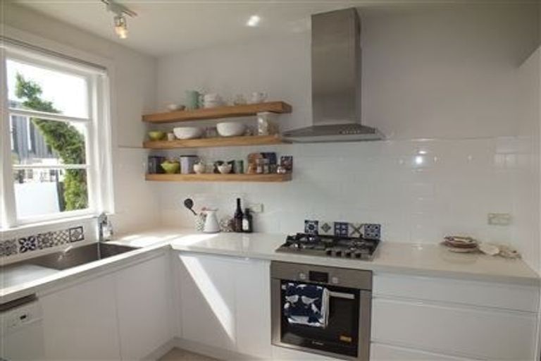 Photo of property in 1/21 Winchester Street, Merivale, Christchurch, 8014