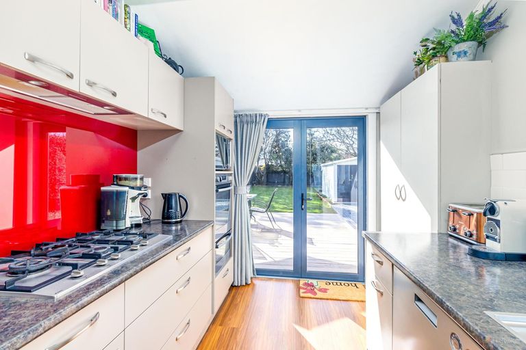 Photo of property in 29 Main Road, Pleasant Point, 7903