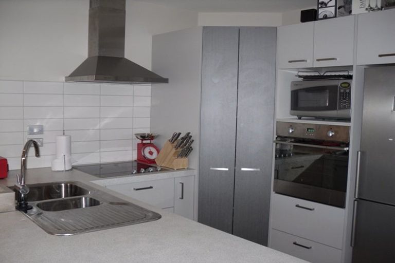 Photo of property in 10b Deyell Crescent, Sydenham, Christchurch, 8023