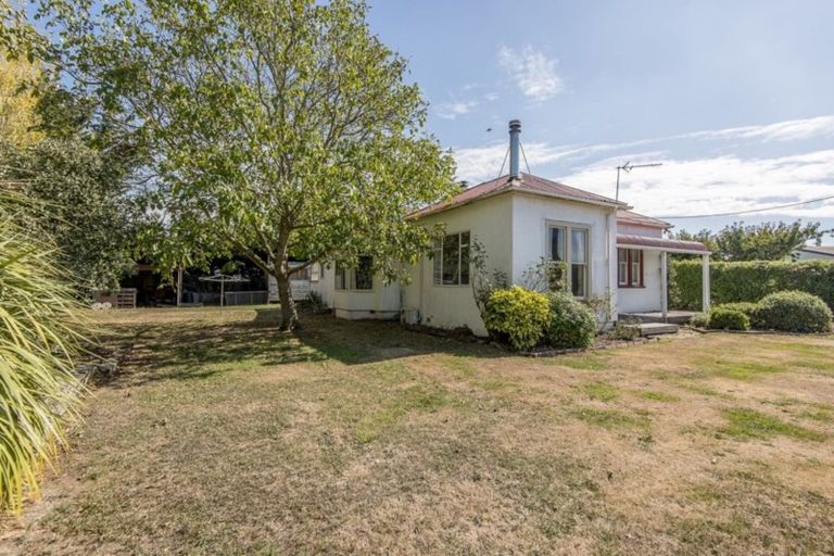 Photo of property in 17 Highfield Avenue, Dunsandel, 7682