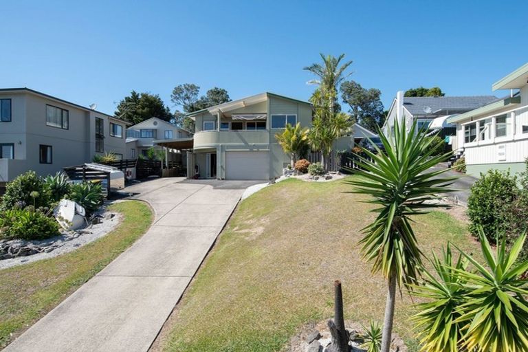 Photo of property in 7 Brightside Road, Stanmore Bay, Whangaparaoa, 0932