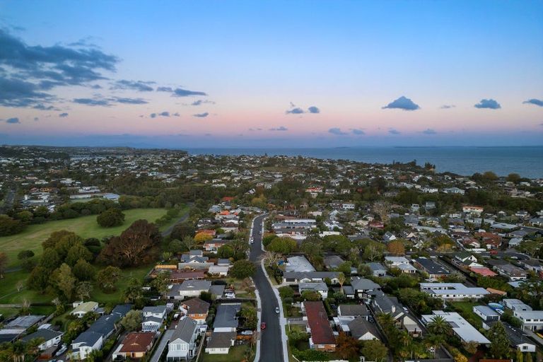 Photo of property in 1b The Circle, Manly, Whangaparaoa, 0930