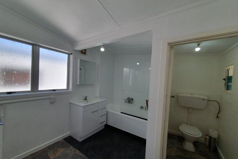 Photo of property in 181-183 Carlyle Street, Napier South, Napier, 4110