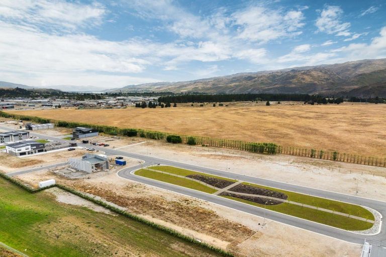 Photo of property in 6 Highlands Avenue, Cromwell, 9384