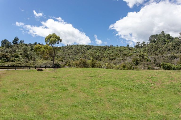 Photo of property in 50f Paul Road, Whenuakite, Whitianga, 3591