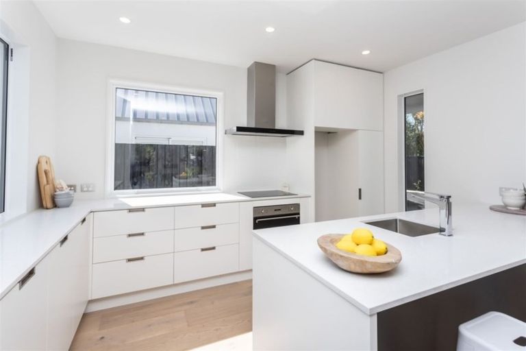 Photo of property in 3/99 Harakeke Street, Fendalton, Christchurch, 8014