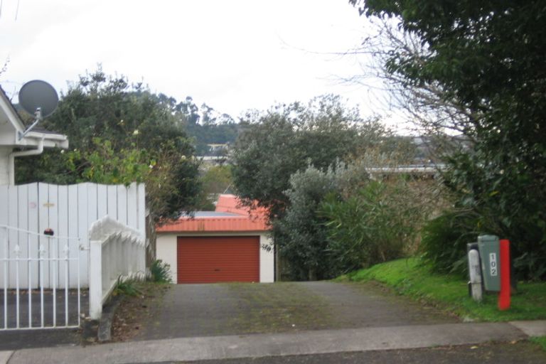 Photo of property in 102 Poaka Avenue, Dinsdale, Hamilton, 3204