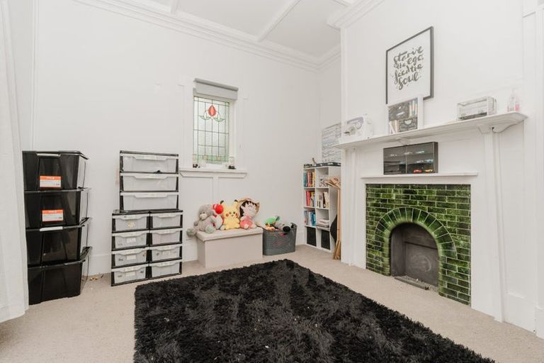 Photo of property in 34 Te Aroha Street, Hamilton East, Hamilton, 3216