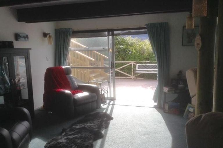 Photo of property in 7a Ranui Crescent, Diamond Harbour, Lyttelton, 8971