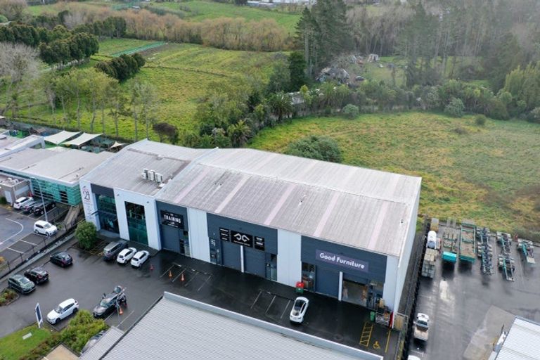 Photo of property in 12 Kawakawa Place, Hillcrest, 3216