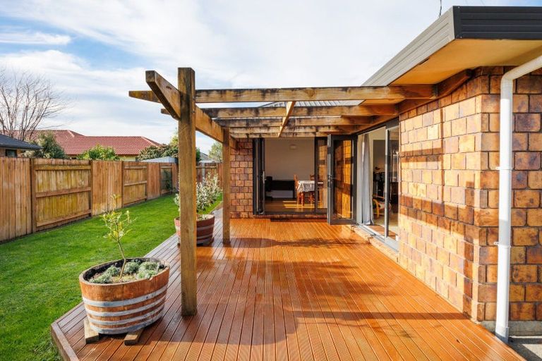 Photo of property in 34 Meridian Grove, Kelvin Grove, Palmerston North, 4414