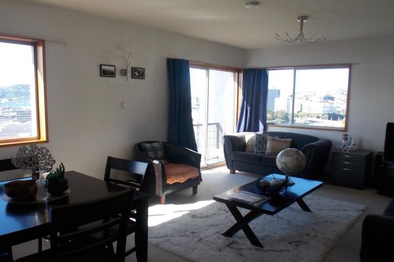 Photo of property in Mansfield Towers, 1 Grant Road, Thorndon, Wellington, 6011