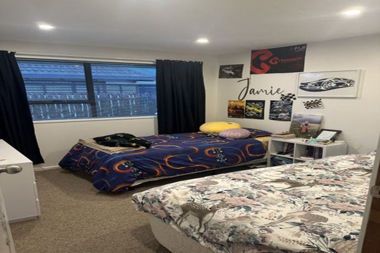 Photo of property in 8 Kinley Street, Rangiora, 7400