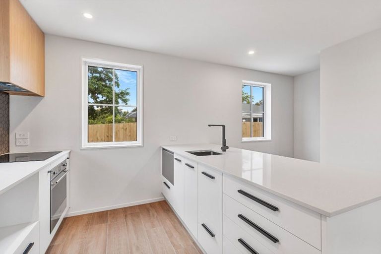 Photo of property in 1/8 Shearer Avenue, Papanui, Christchurch, 8052