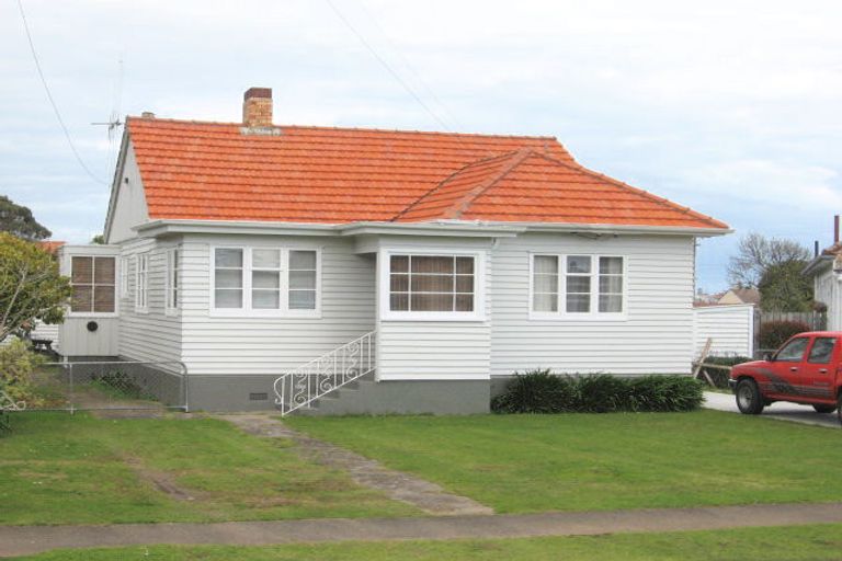 Photo of property in 102 Clarence Street, Thames, 3500