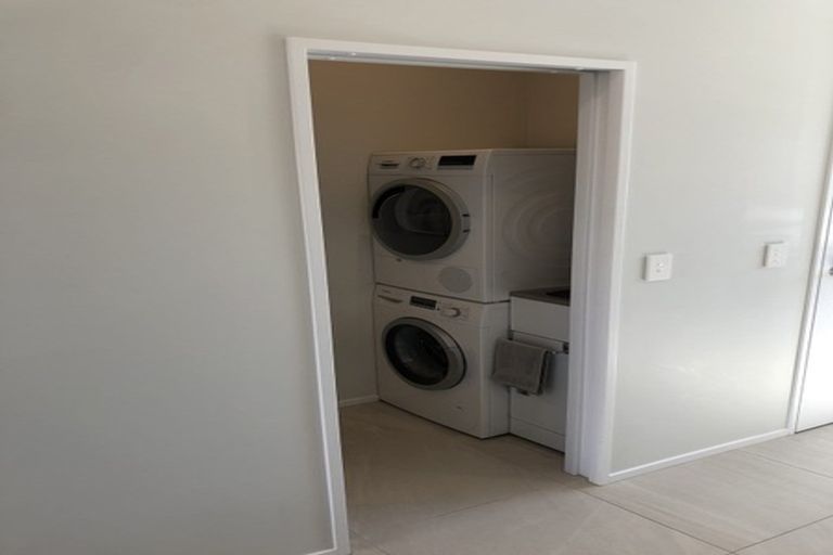 Photo of property in 3 Cambie Avenue, Red Beach, 0932