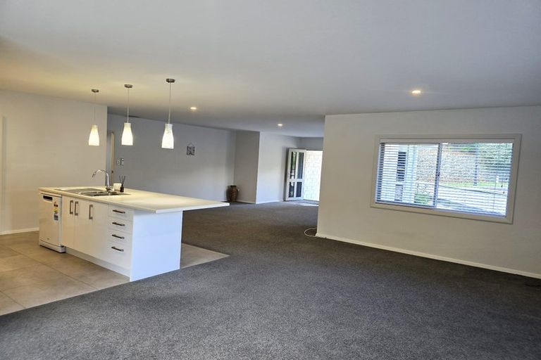 Photo of property in 2 Peter Burke Way, Pyes Pa, Tauranga, 3112