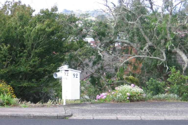 Photo of property in 92 Carlton Street, Hillsborough, Auckland, 1042