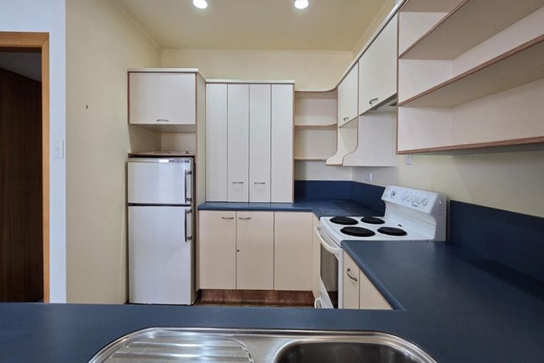 Photo of property in 9a Charles Street, Westshore, Napier, 4110