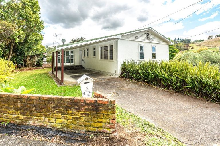 Photo of property in 5 Durie Vale Road, Durie Hill, Whanganui, 4500