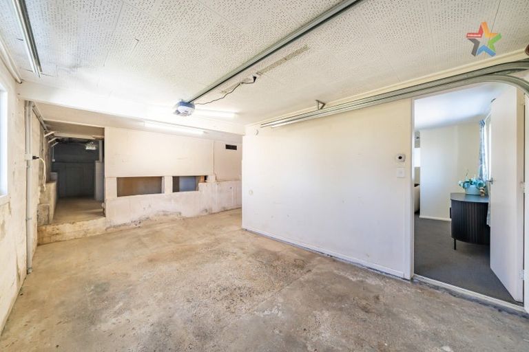 Photo of property in 24 Martin Grove, Normandale, Lower Hutt, 5010