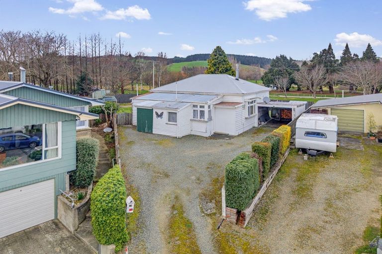 Photo of property in 15 Cambridge Terrace, East Gore, Gore, 9710