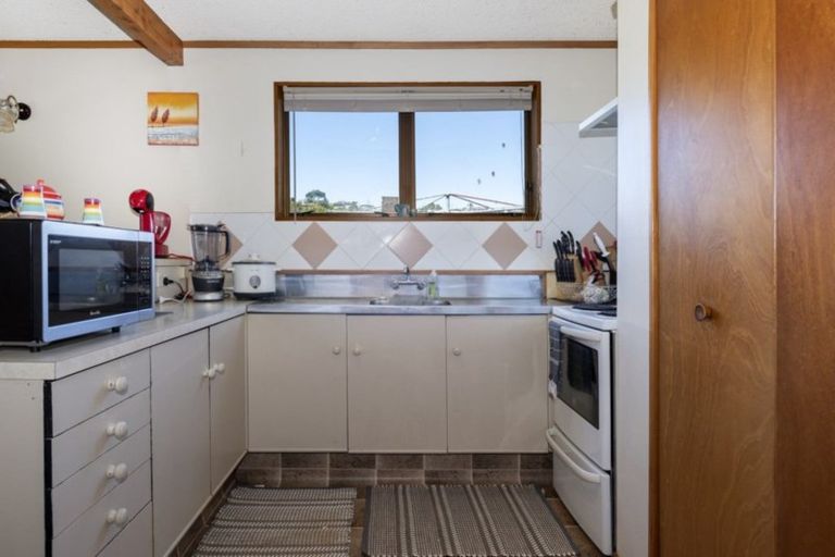 Photo of property in 402b Ngatai Road, Bellevue, Tauranga, 3110