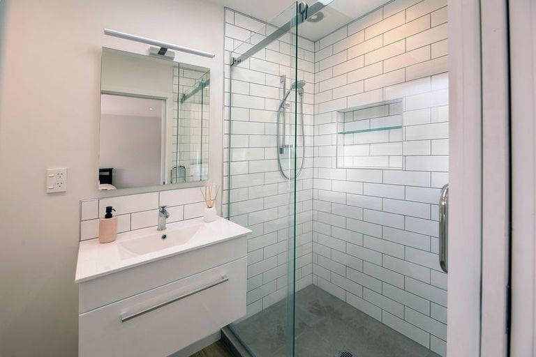 Photo of property in 397 Wairakei Road, Burnside, Christchurch, 8053