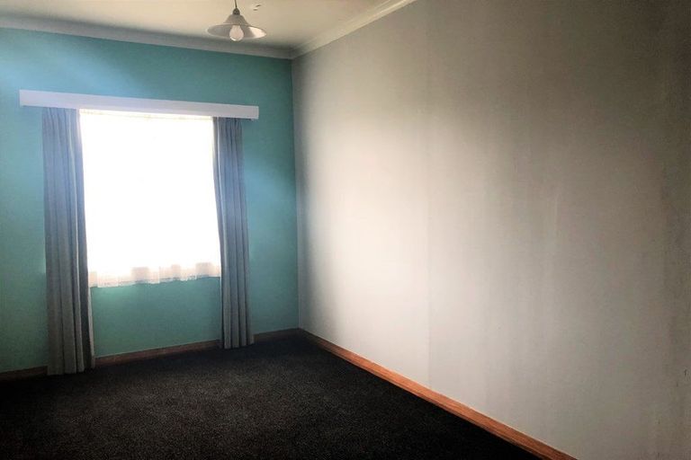 Photo of property in 11a Kowhai Street, Castlecliff, Whanganui, 4501
