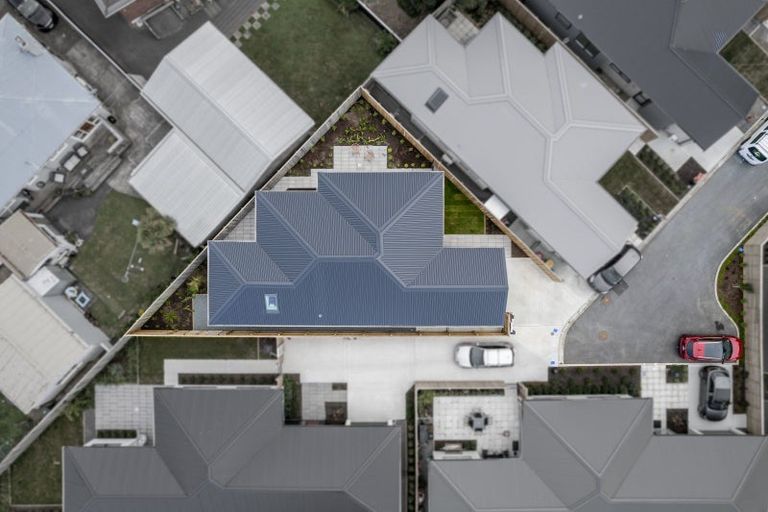 Photo of property in 8 Tarata Lane, Avalon, Lower Hutt, 5011