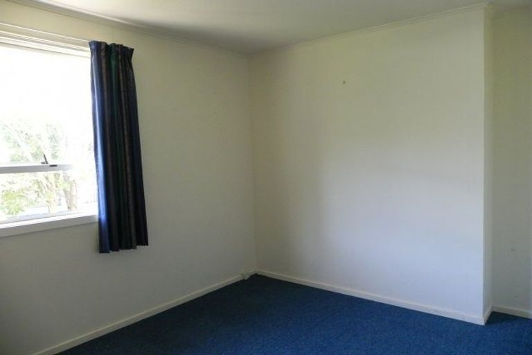 Photo of property in 46 Speargrass Grove, Timberlea, Upper Hutt, 5018