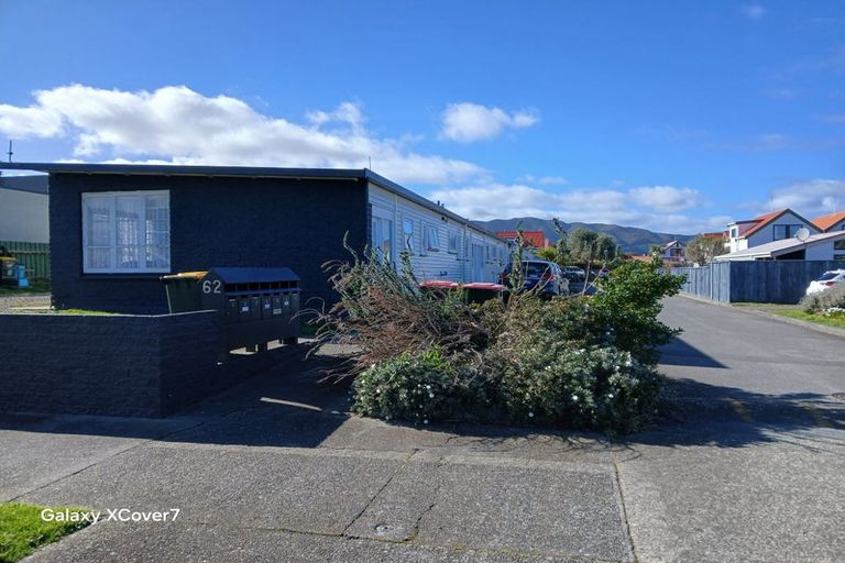 Photo of property in 2/62 Cuba Street, Petone, Lower Hutt, 5012