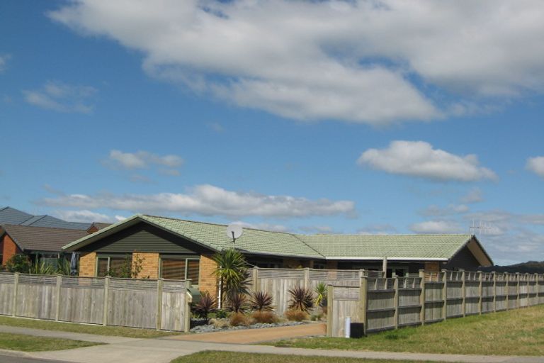 Photo of property in 6 Manuera Place, Ohope, 3121