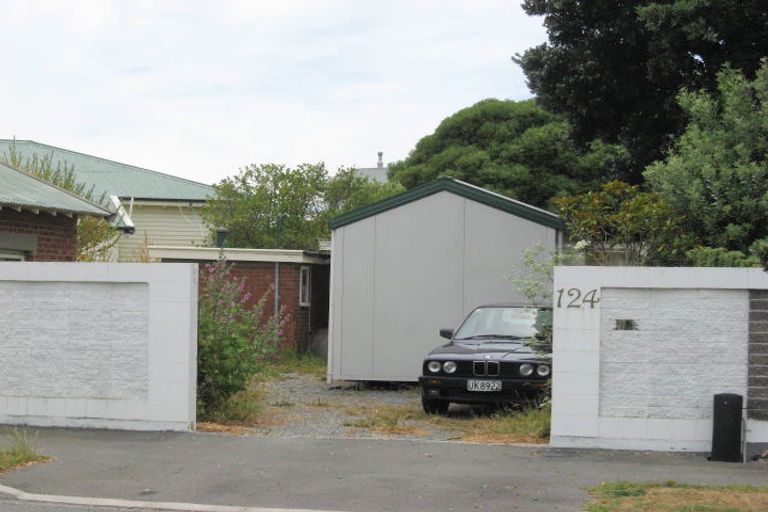 Photo of property in 124 Beachville Road, Redcliffs, Christchurch, 8081