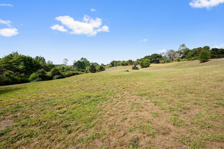 Photo of property in 413 Kanohi Road, Kaukapakapa, 0873