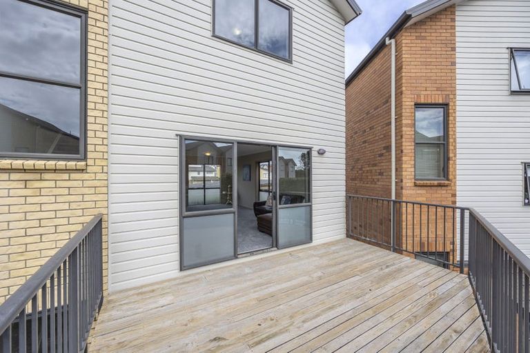 Photo of property in St Claire Village, 229/172 Mcleod Road, Te Atatu South, Auckland, 0610