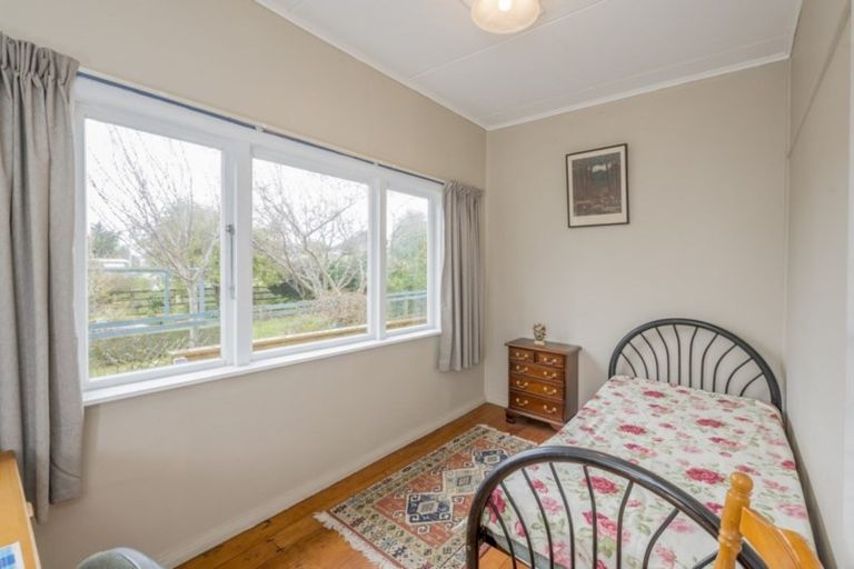 Photo of property in 47 Bluegum Road, Paraparaumu Beach, Paraparaumu, 5032