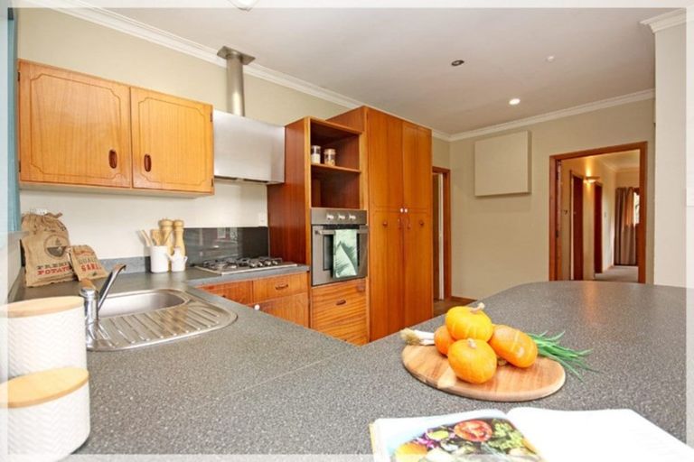 Photo of property in 324 Kimberley Road, Levin, 5571