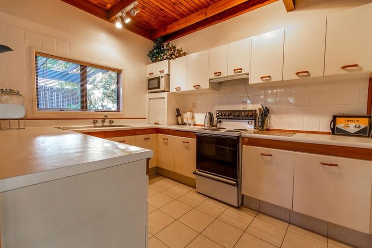 Photo of property in 12 Bell Road, Pauanui, Hikuai, 3579