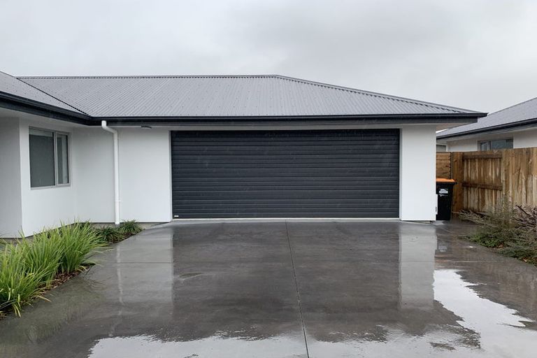 Photo of property in 658c Pioneer Highway, Highbury, Palmerston North, 4412