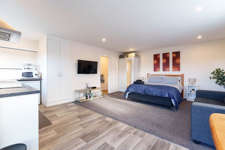 Photo of property in 32 Kayforce Road, Ocean View, Dunedin, 9035