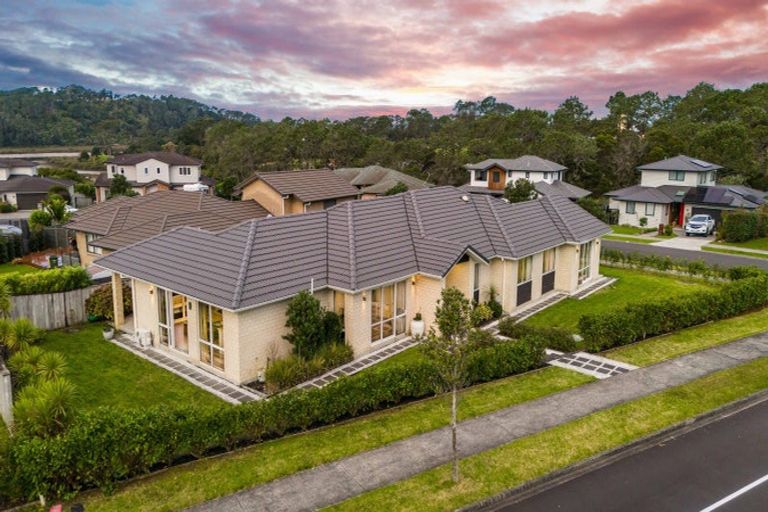 Photo of property in 57 Pohutukawa Parade, Riverhead, 0820