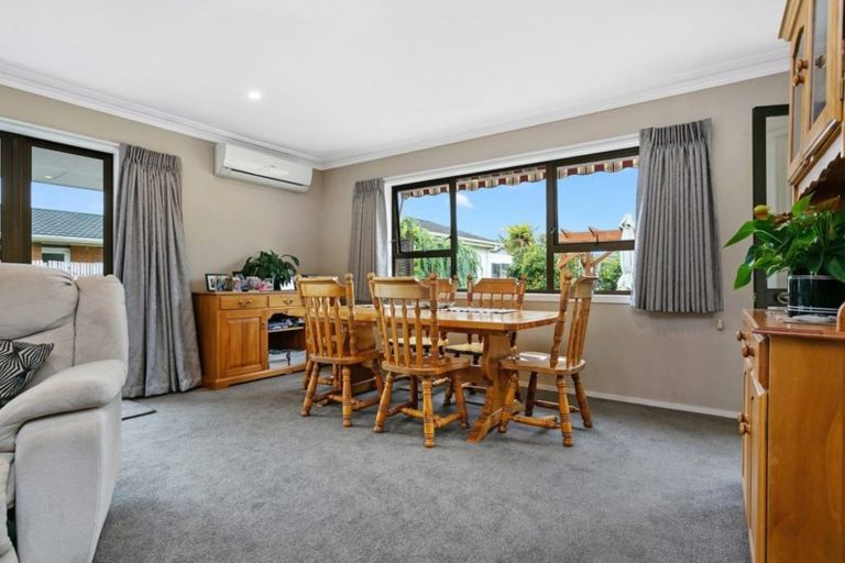 Photo of property in 3 Longfellow Street, Leamington, Cambridge, 3432