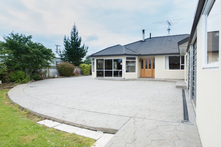 Photo of property in 8 Montrose Street, Mosgiel, 9024