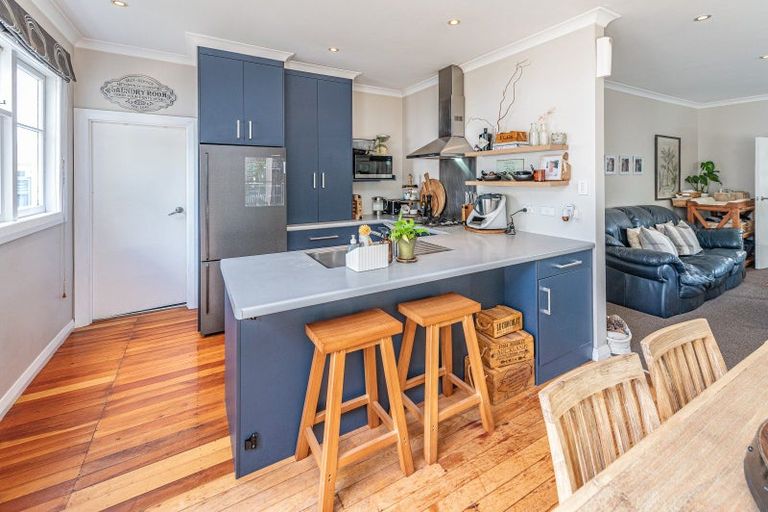 Photo of property in 43 Halswell Street, Whanganui, 4500