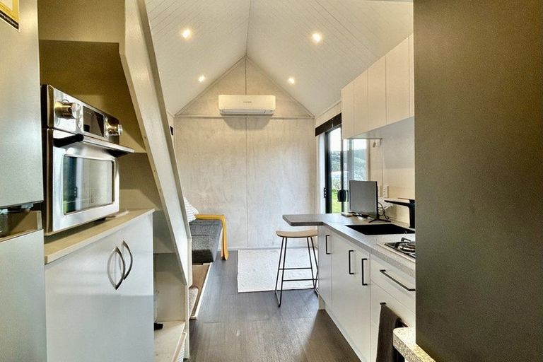 Photo of property in 20 Scarrott Road, Bay View, Napier, 4104